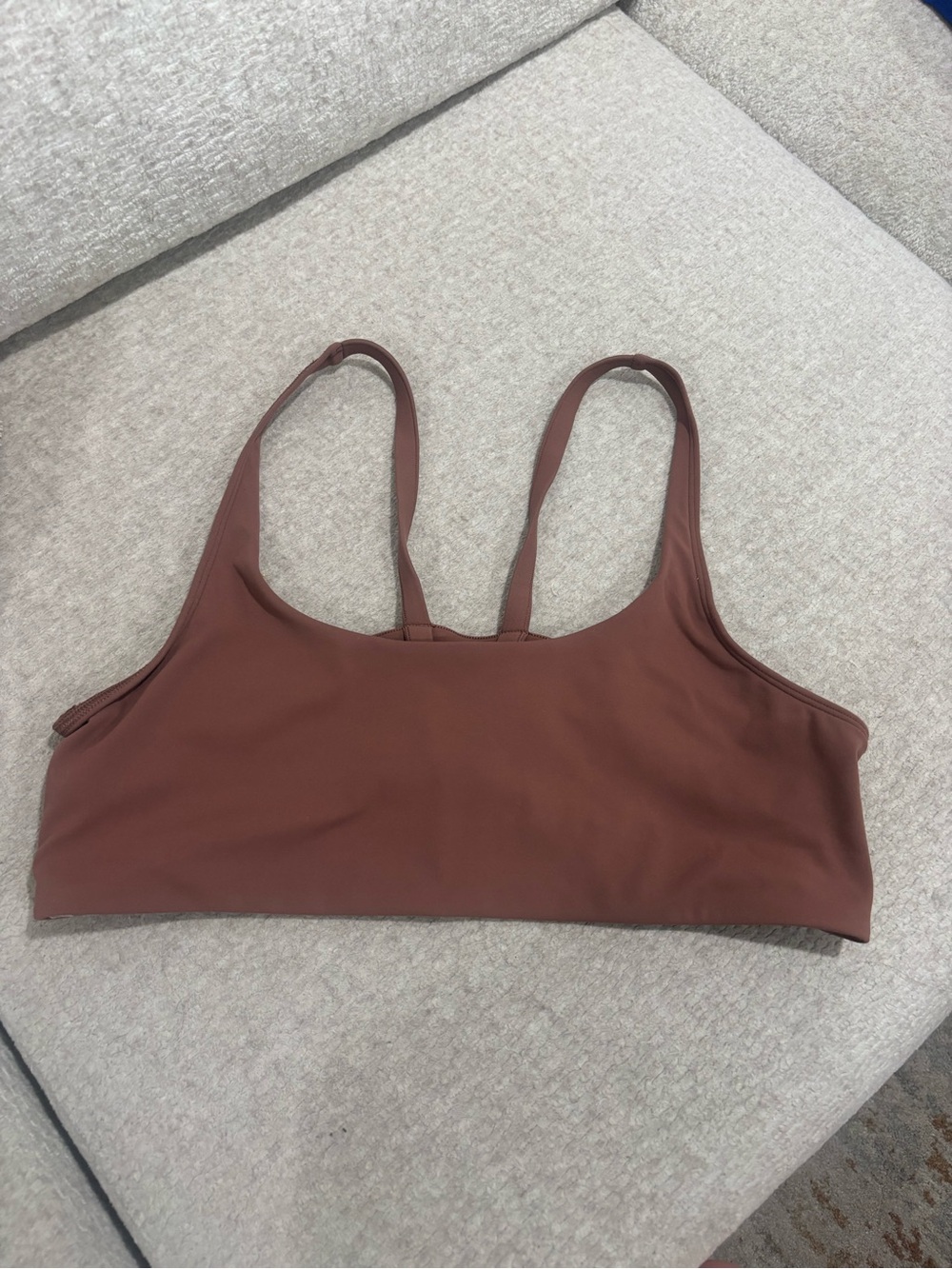 Vuori Minimalist Scoop Sports Bra in Cocoa Brown